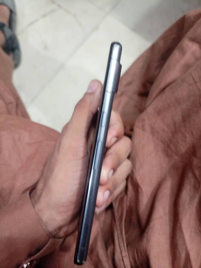 Google Pixel 7 Pro 6