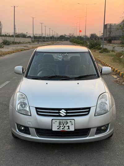 Suzuki Swift Dlx 1.3 manual 2014