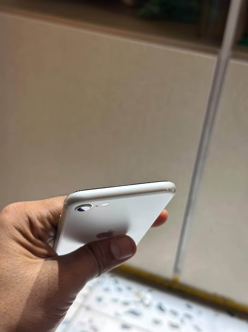 Apple iPhone SE 1