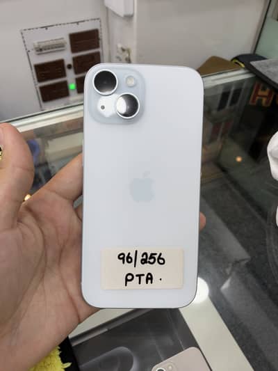 Apple iPhone 15