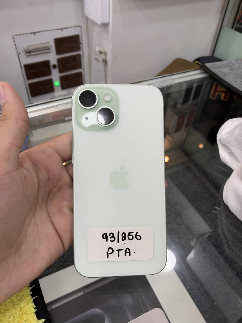 Apple iPhone 15 1