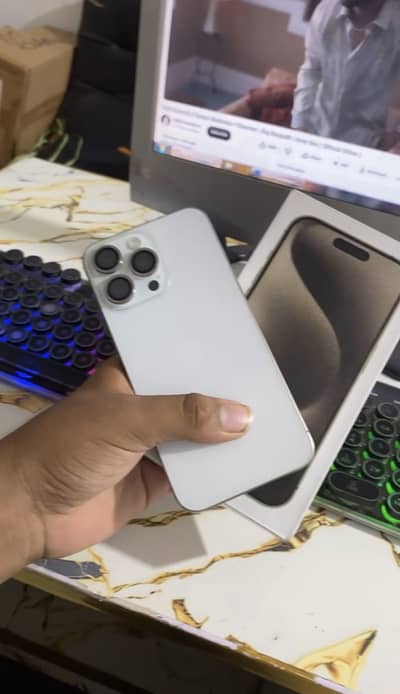 Apple iPhone 15 Pro Max