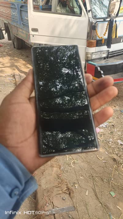 Sharp Aquos Zero6
