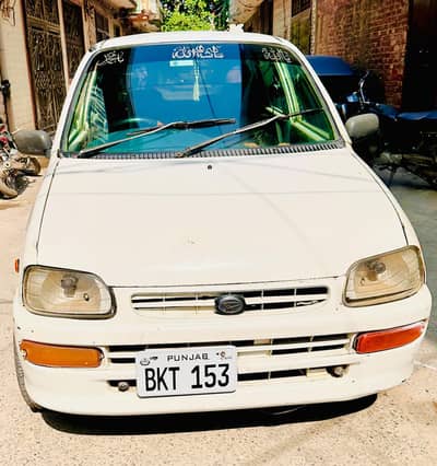 Daihatsu Cuore 2003