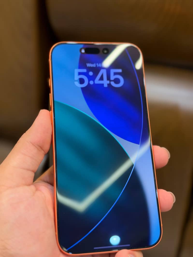 Apple iPhone 17 Pro Max 2