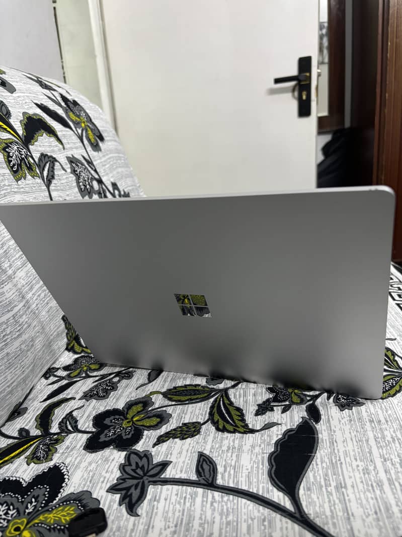 Microsoft Surface Laptop 3 5