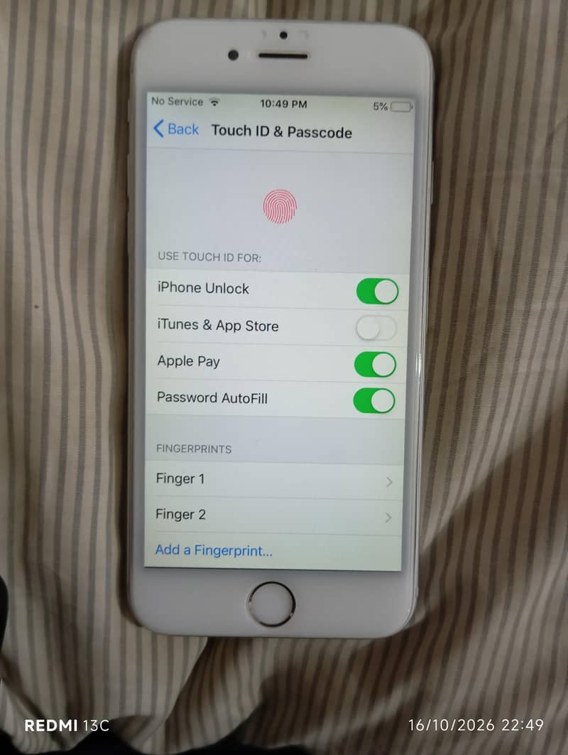 Apple iPhone 6S 11