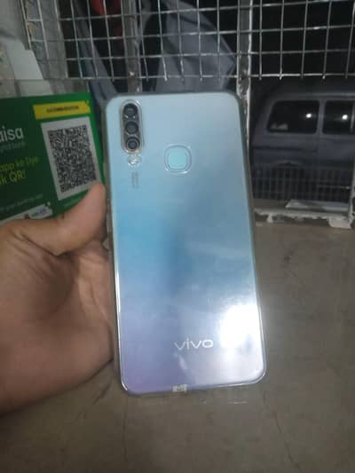 Vivo Y17