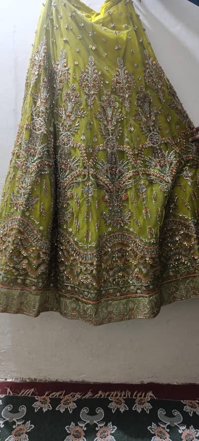 Mehndi Bridal Lehnga with Jewellery for sale- Excellent Condition