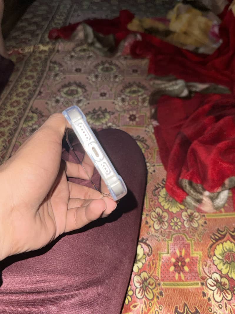 Apple iPhone 13 (pta) 1