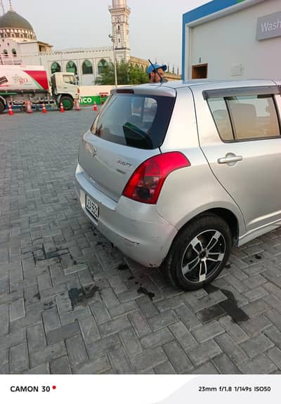 Suzuki Swift 2012