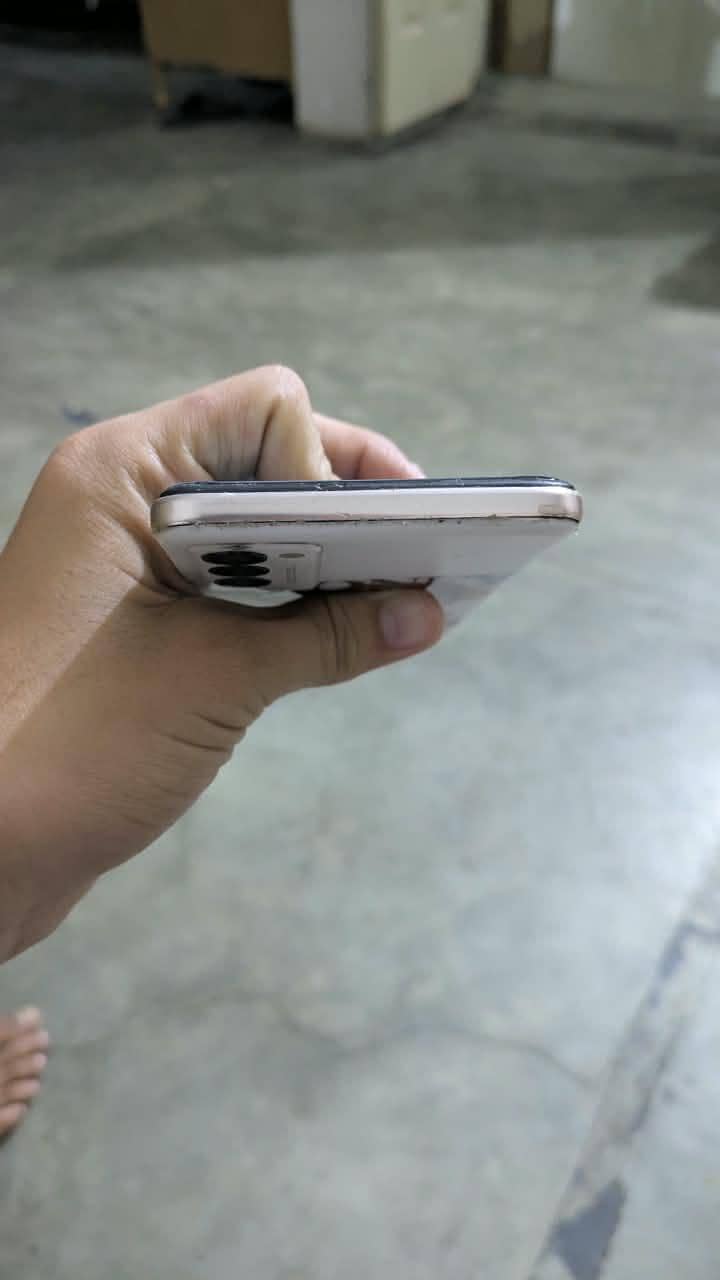 Tecno CAMON 18 P 4
