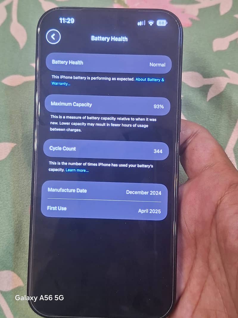 Apple iPhone 16 Pro Max 0