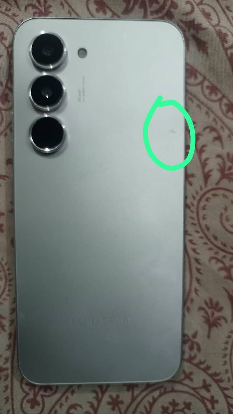 Tecno spark40 pro 0