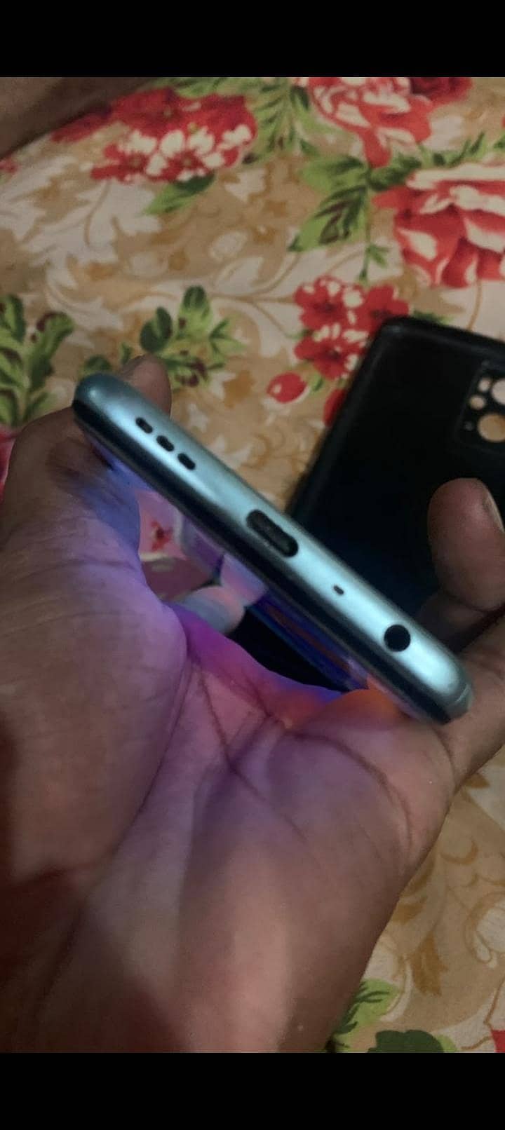 OPPO A76 3