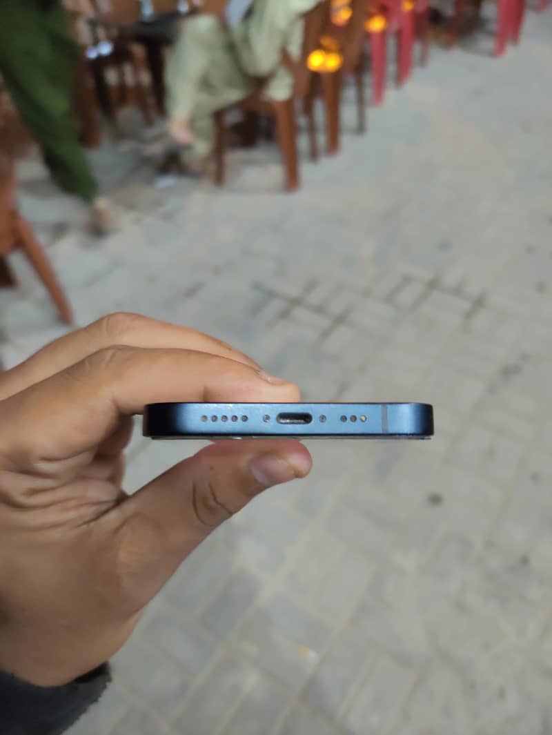 Apple iPhone 14 2