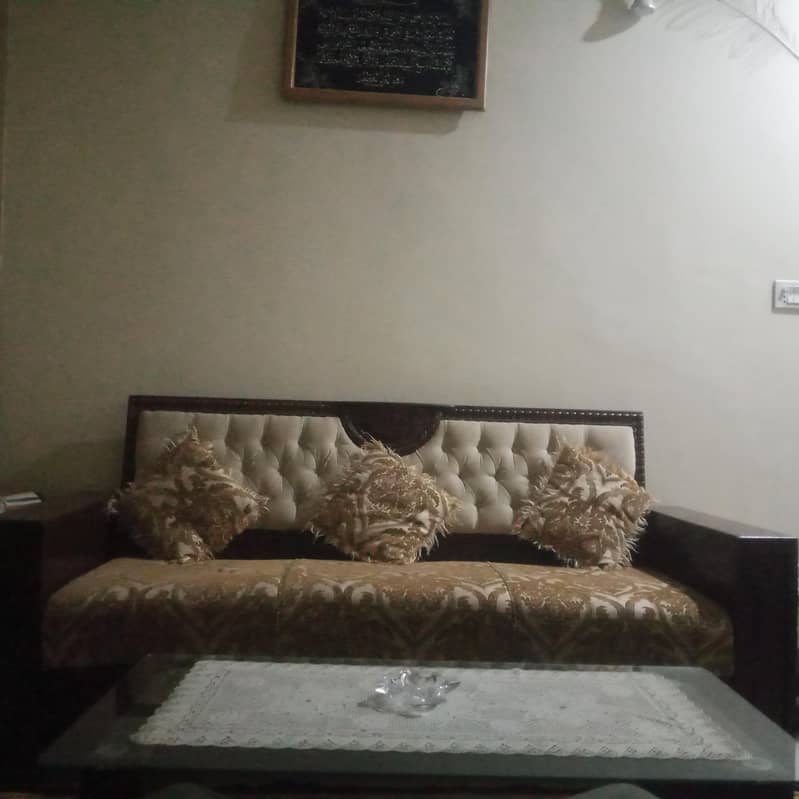 sofa set 0
