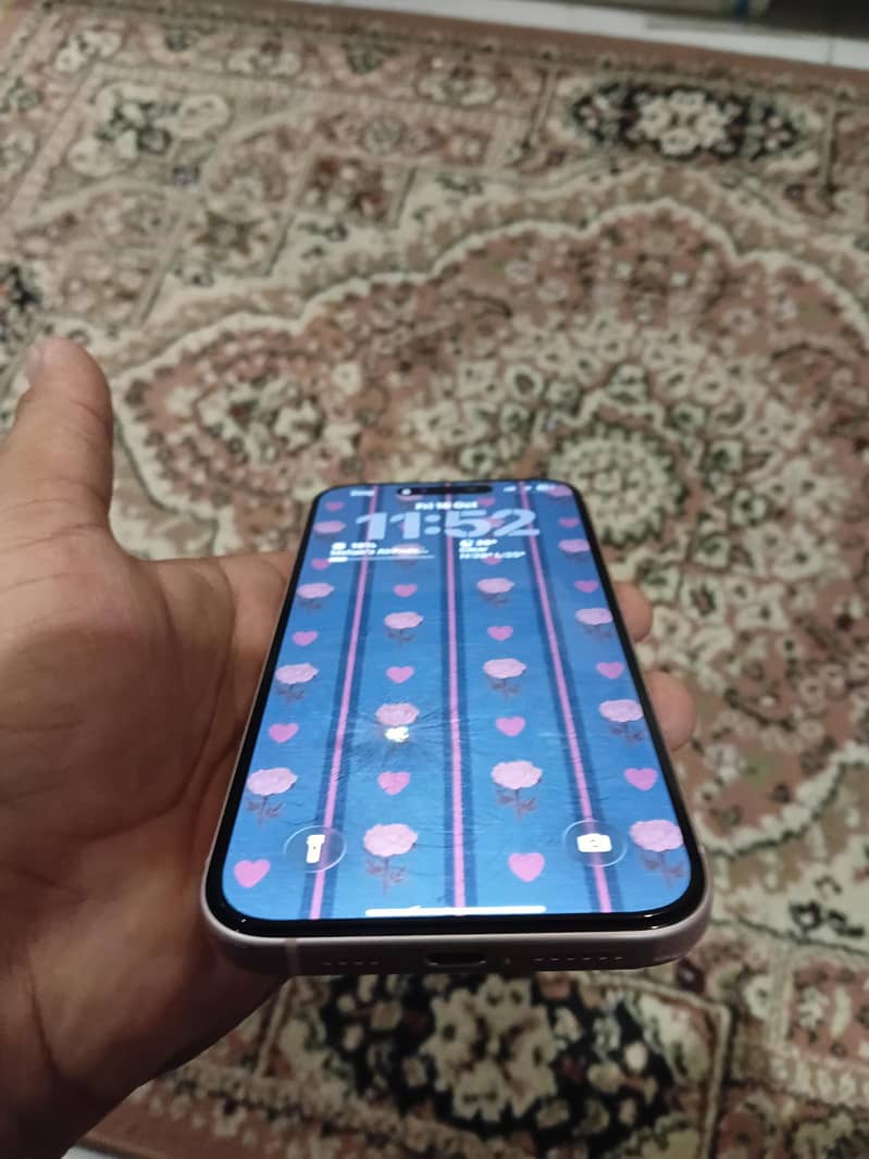 Apple iPhone 15 plus 2
