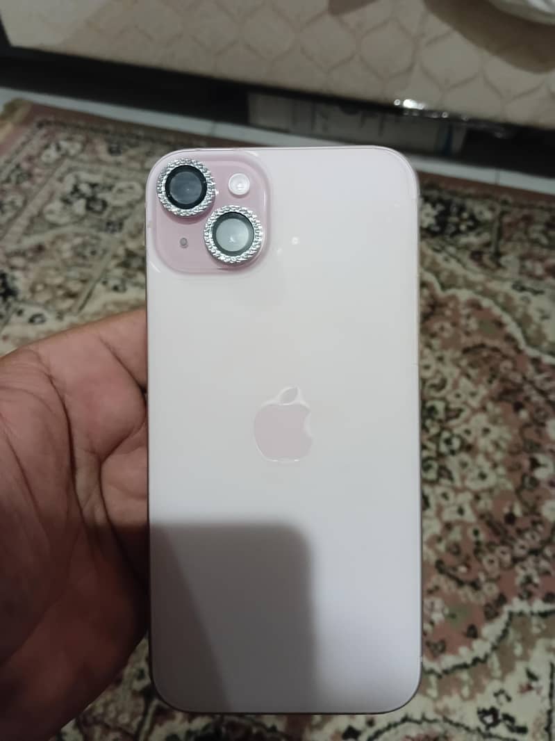 Apple iPhone 15 plus 4