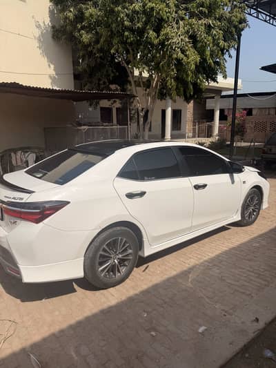 Toyota Corolla Altis 2017