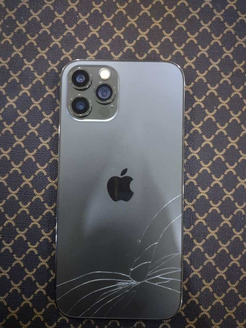 Apple iPhone 12 Pro 8