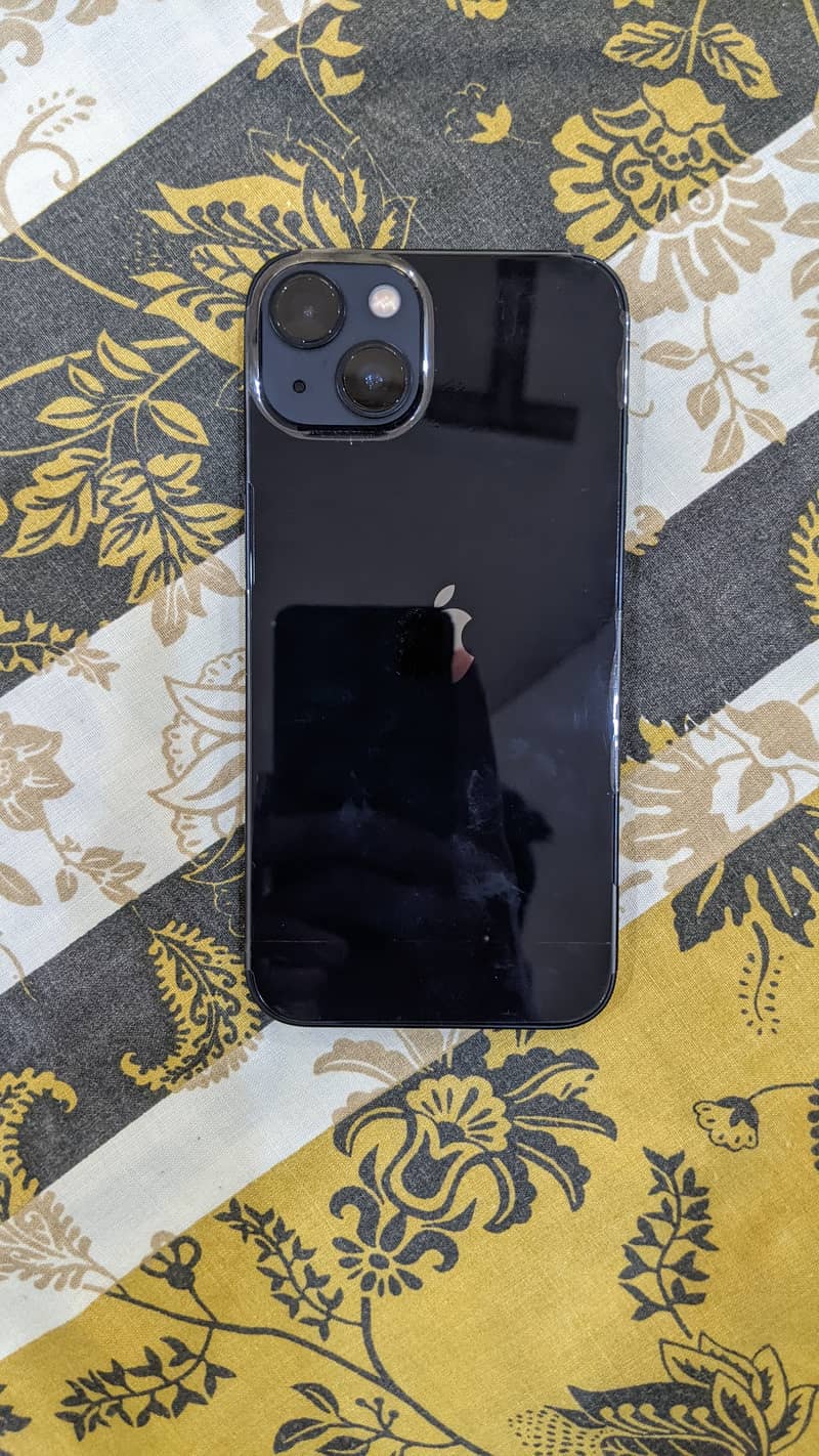 Apple iPhone 13 5