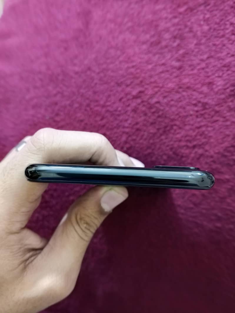 Apple iPhone 7 Plus 4