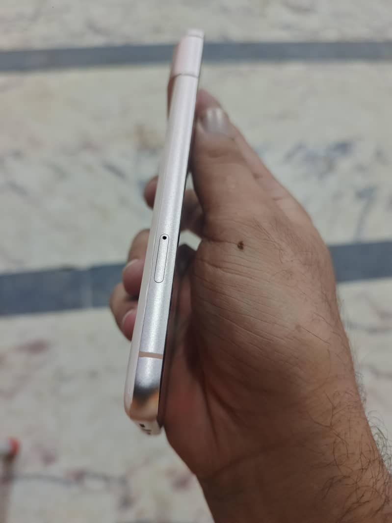 google pixel 8. 1