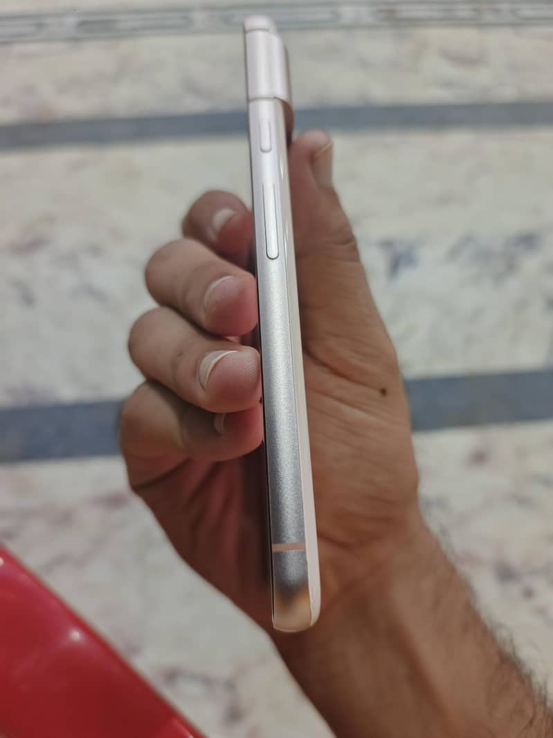 google pixel 8. 2
