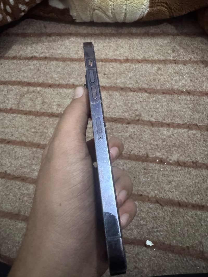 Apple iPhone 14 Pro Max 5