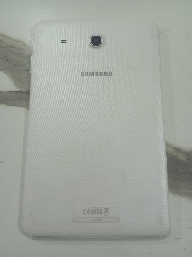 Samsung Galaxy Tab E 3