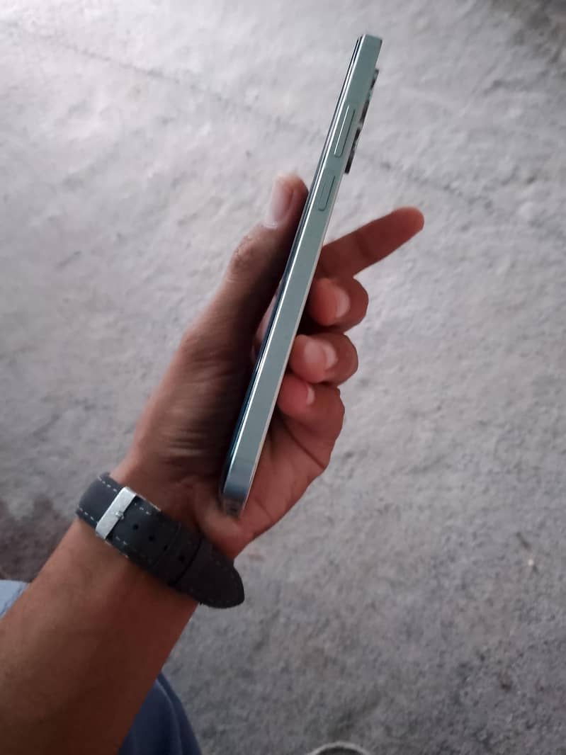 Realme Note 60x 8