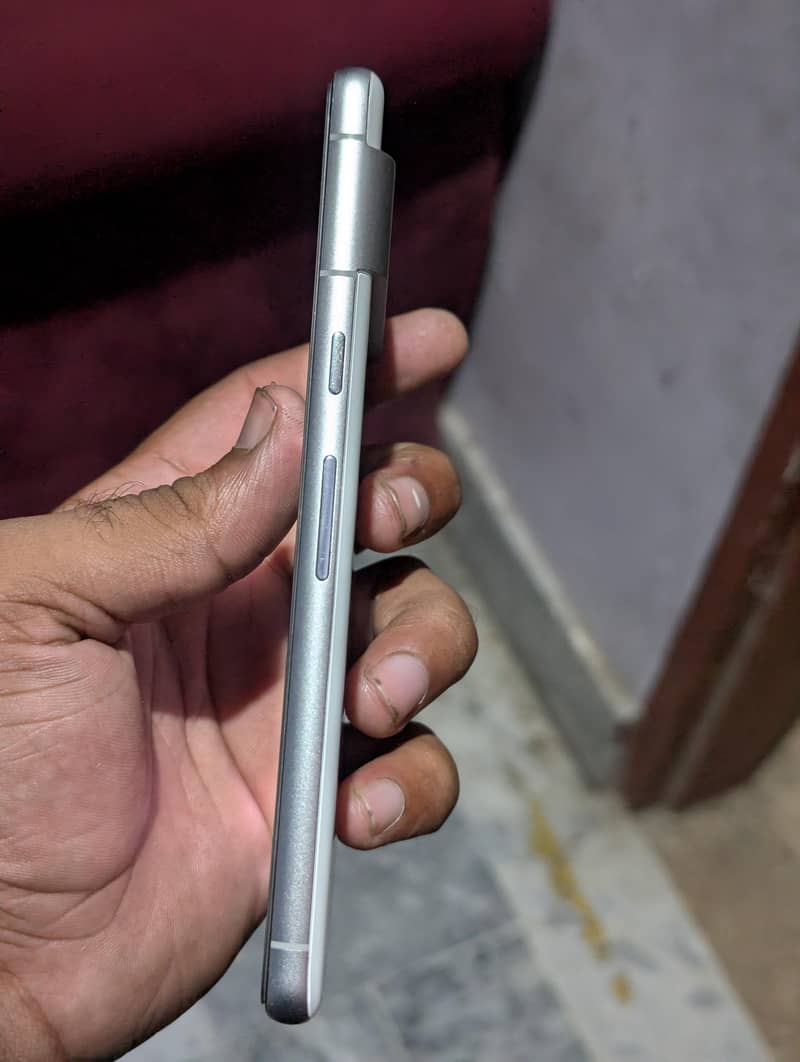 Google Pixel 7 5