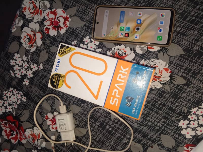 tecno spark 20 4