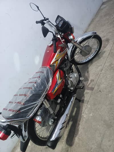 Honda 125 Model 2024/25