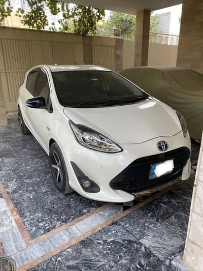 Toyota Aqua 2019 | 2022 Import | White | Excellent Fuel Average