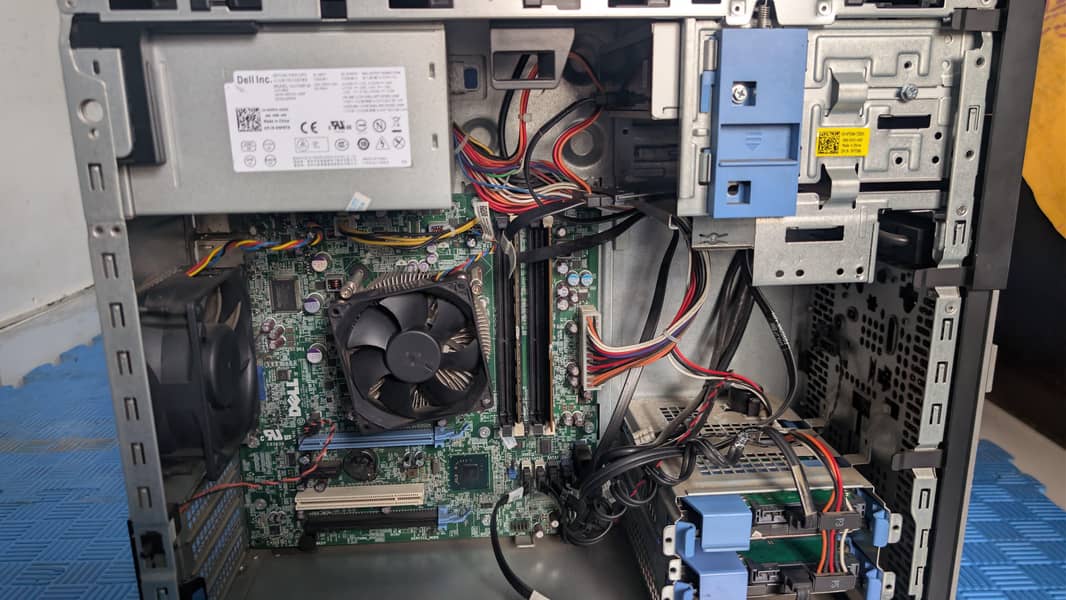 Dell tower PC 1