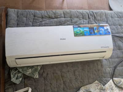 Haier 1 ton Dc inverter AC like brandnew