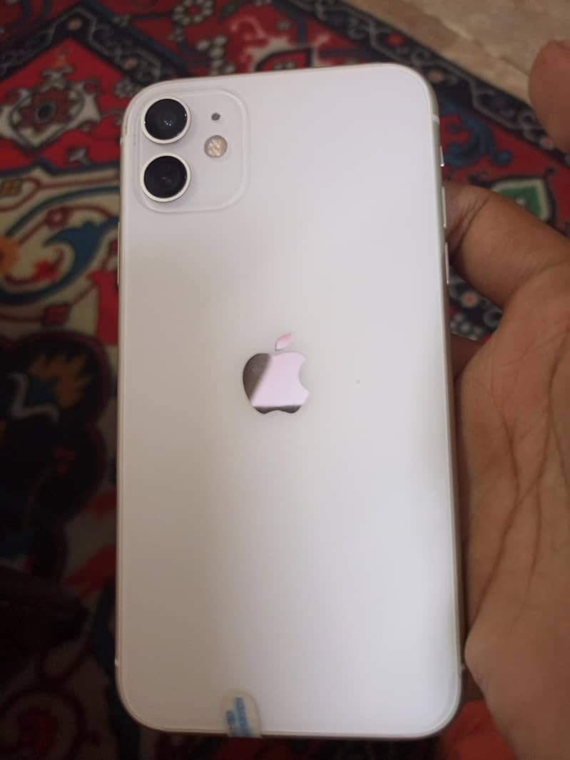 Apple iPhone 11 0