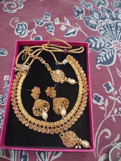 1 carrot Gold set