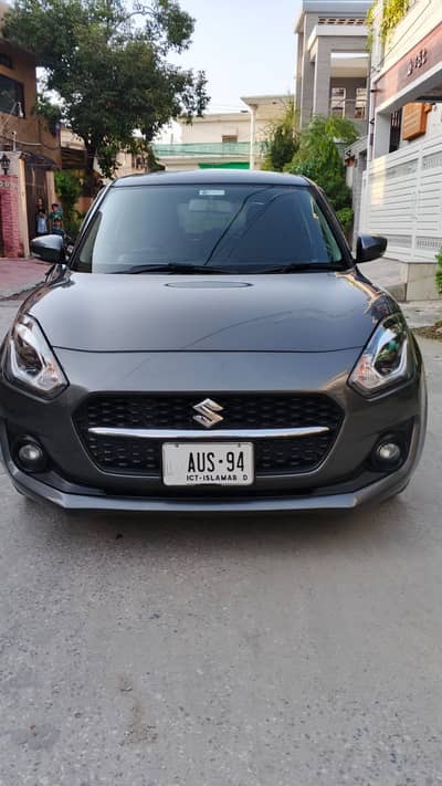 Suzuki Swift GLX CVT