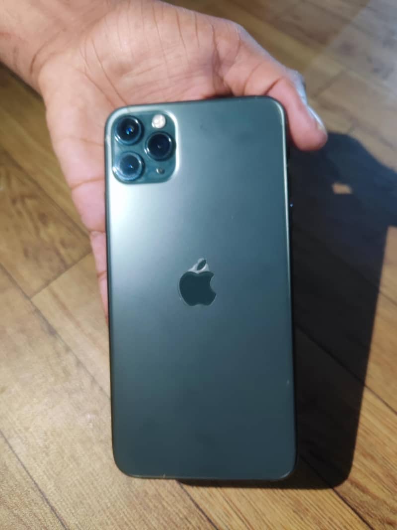 Apple iPhone 11 Pro Max 2