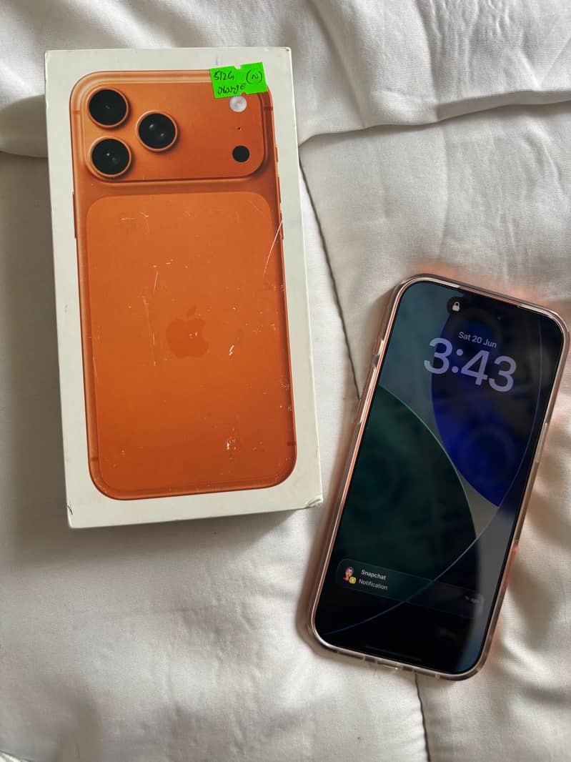Apple iPhone 17 Pro Max 1