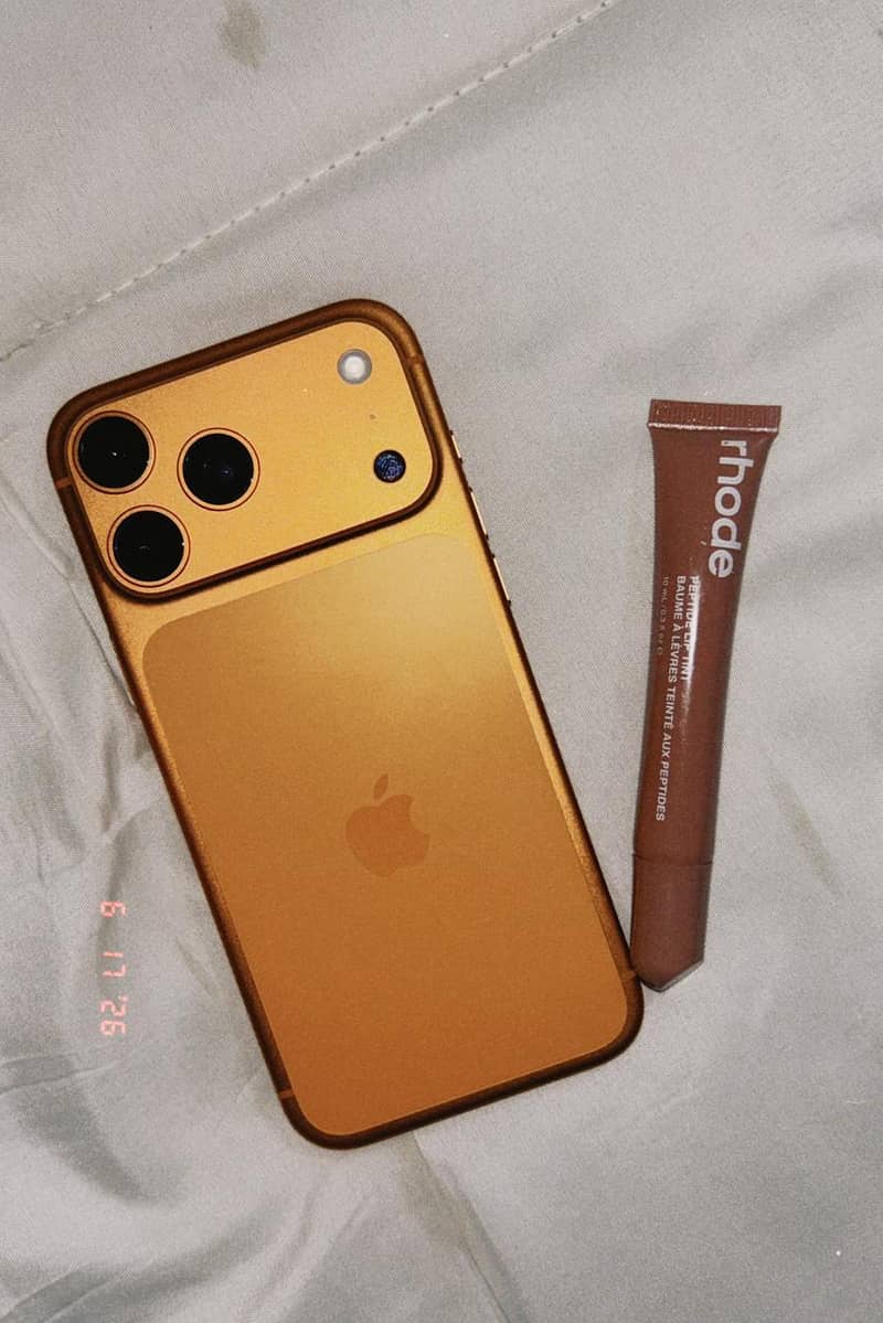 Apple iPhone 17 Pro Max 9