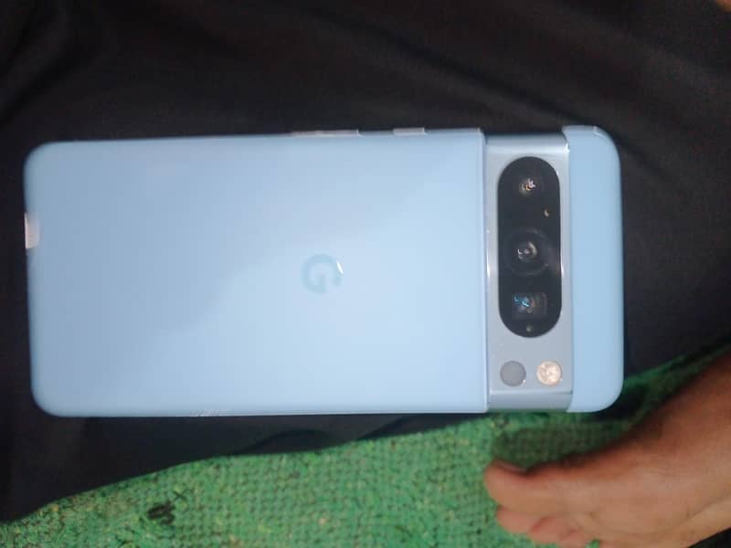Google Pixel 8 Pro 0