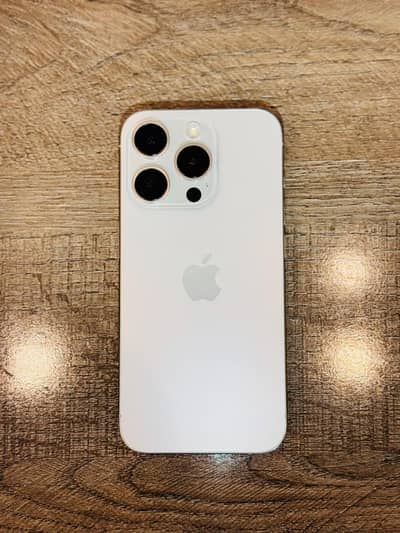 Apple iPhone 15 Pro