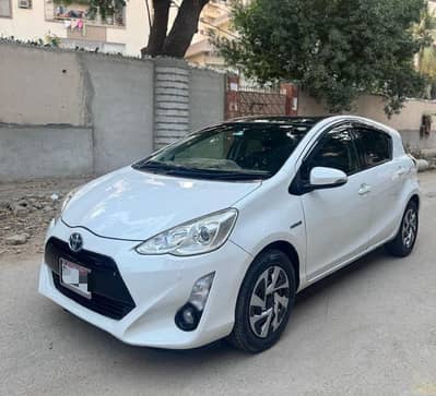 Toyota Aqua 2015