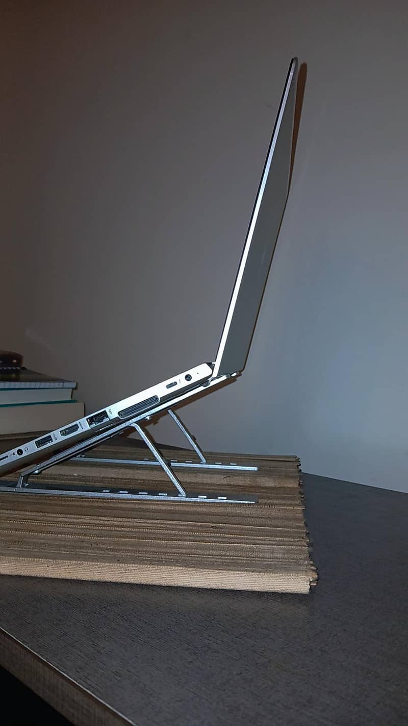 Adjustable Laptop Stand 0