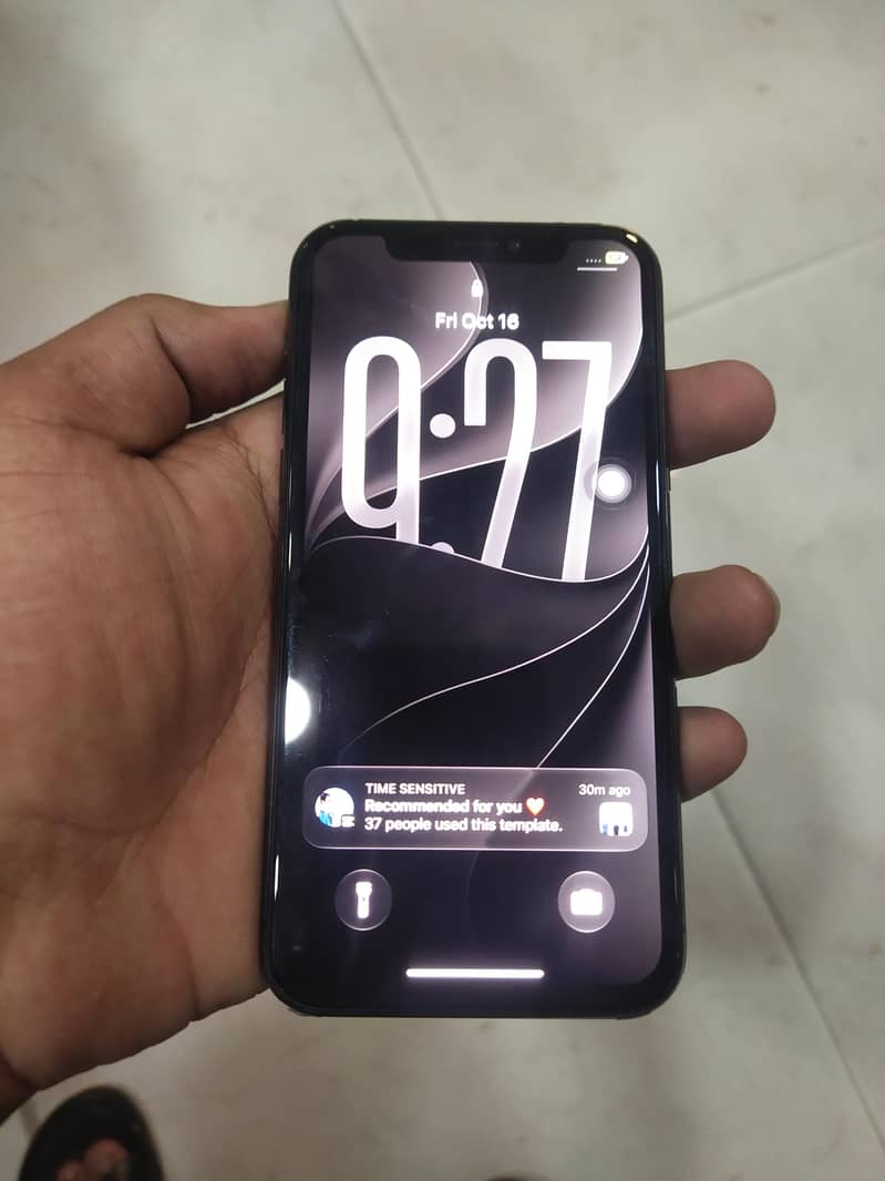 Apple iPhone 11 Pro 1