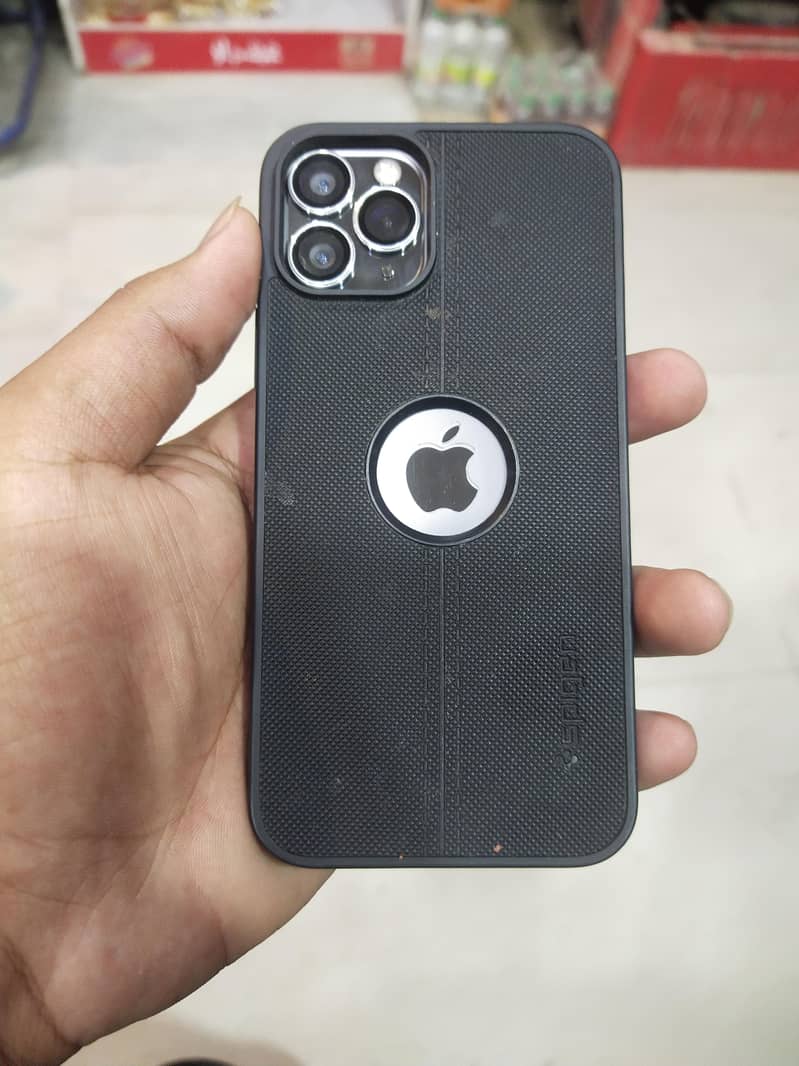 Apple iPhone 11 Pro 6